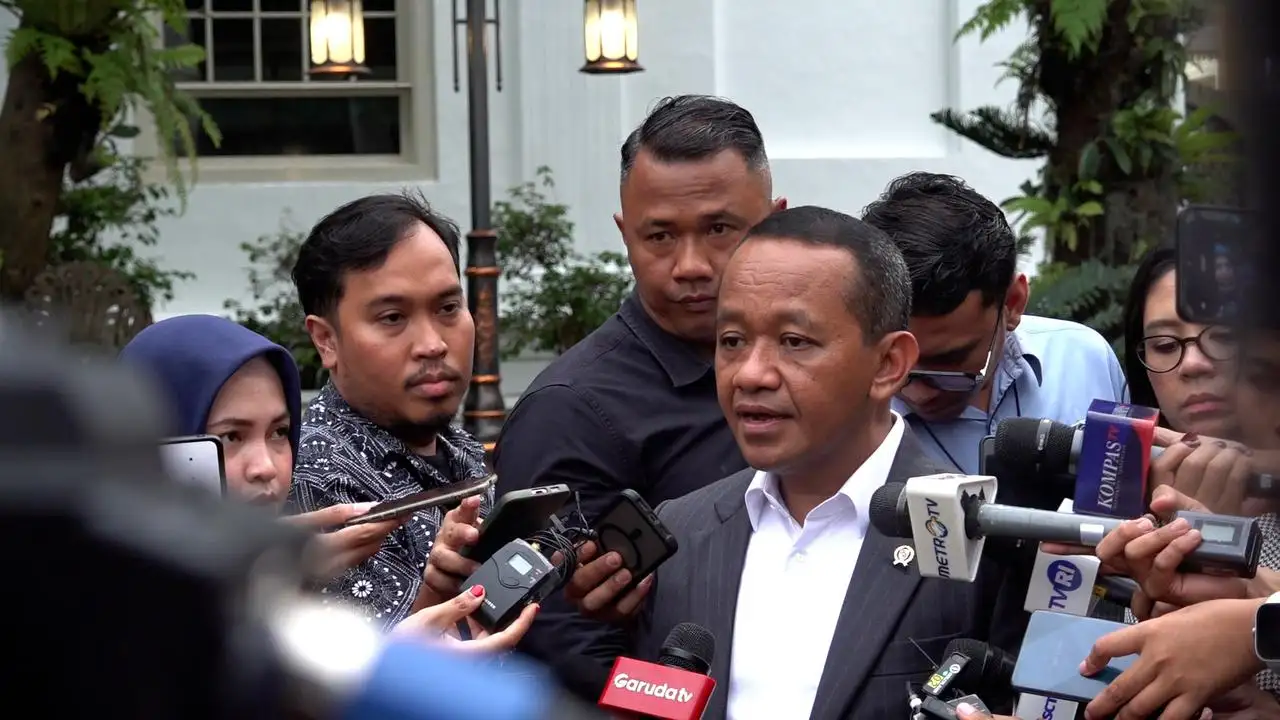 Meteri ESDM Bahlil Bilang Tenang Soal BBM, Tapi Ada yang Lagi Dihitung