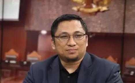 Dua Hari Dua Laporan, Dugaan Hoaks Seret Feri Amsari