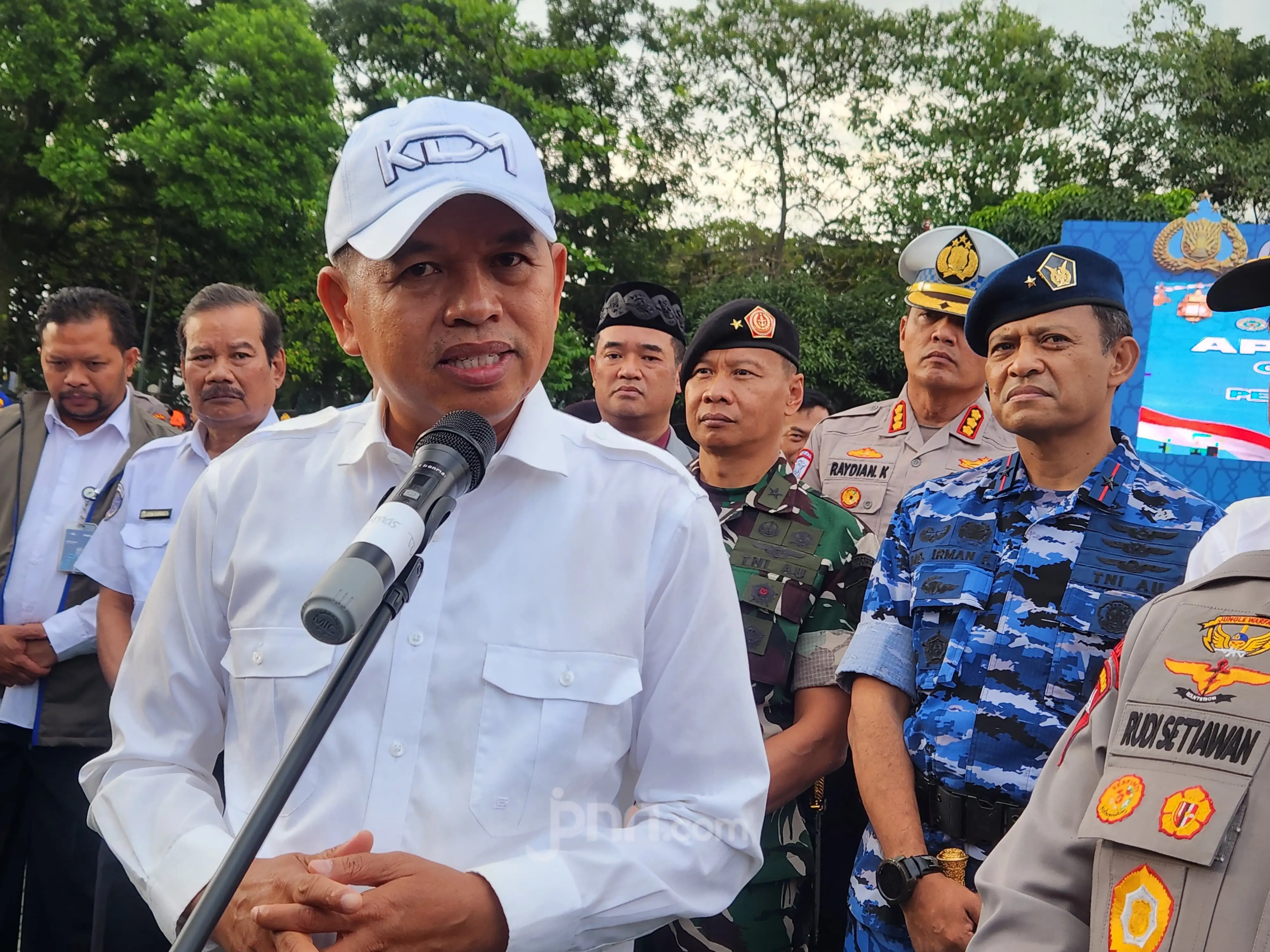 Geram! Dedi Mulyadi Soroti Dugaan Pungli Pantai Sayang Heulang