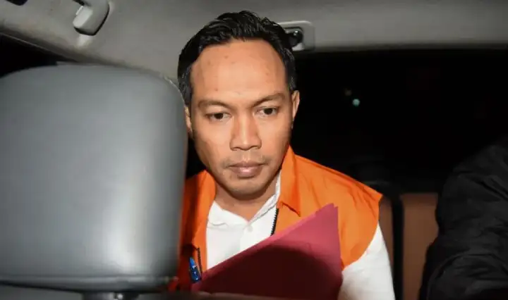 Bupati Cilacap Diduga Siapkan THR Forkopimda dari Uang Pungli