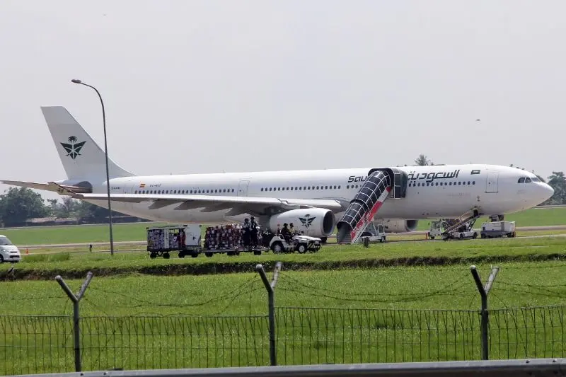 Saudia Perpanjang Penghentian Penerbangan ke 8 Kota Internasional
