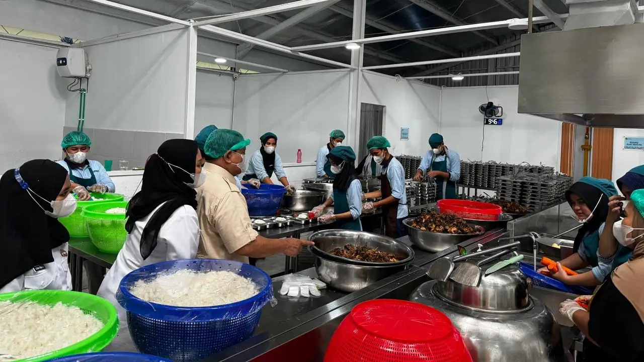 Lebih 1.000 Dapur MBG Dihentikan Sementara untuk Evaluasi